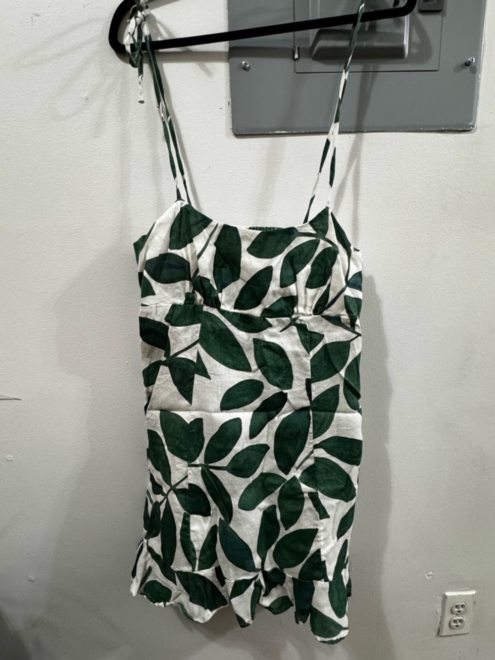 & Other Stories Green Leaf-Print Tie-Strap Cami